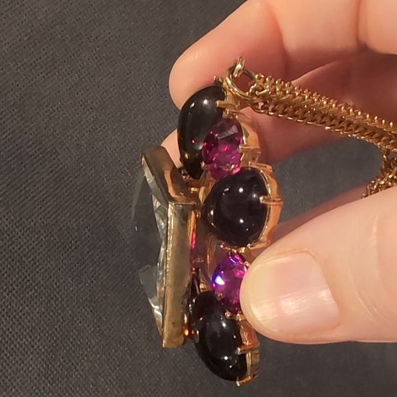 Rachel Leigh, Large Jeweled Pendant Gold Necklace, Retail $258, 17 inches - Picture 9 of 10